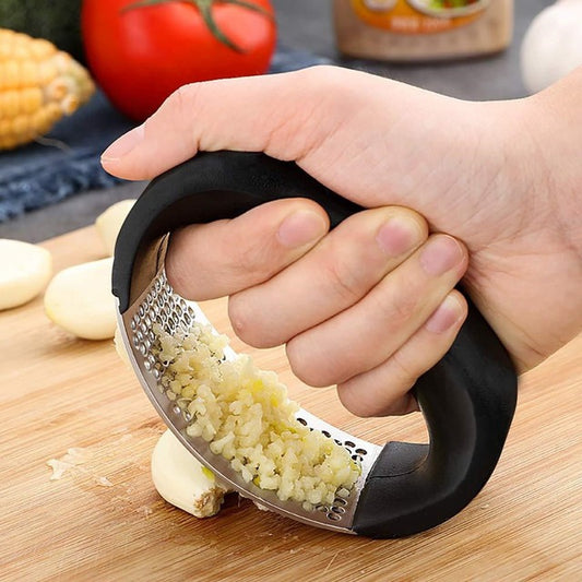 Stainless Steel Garlic Press Crusher – Manual Garlic Squeezer & Mincer